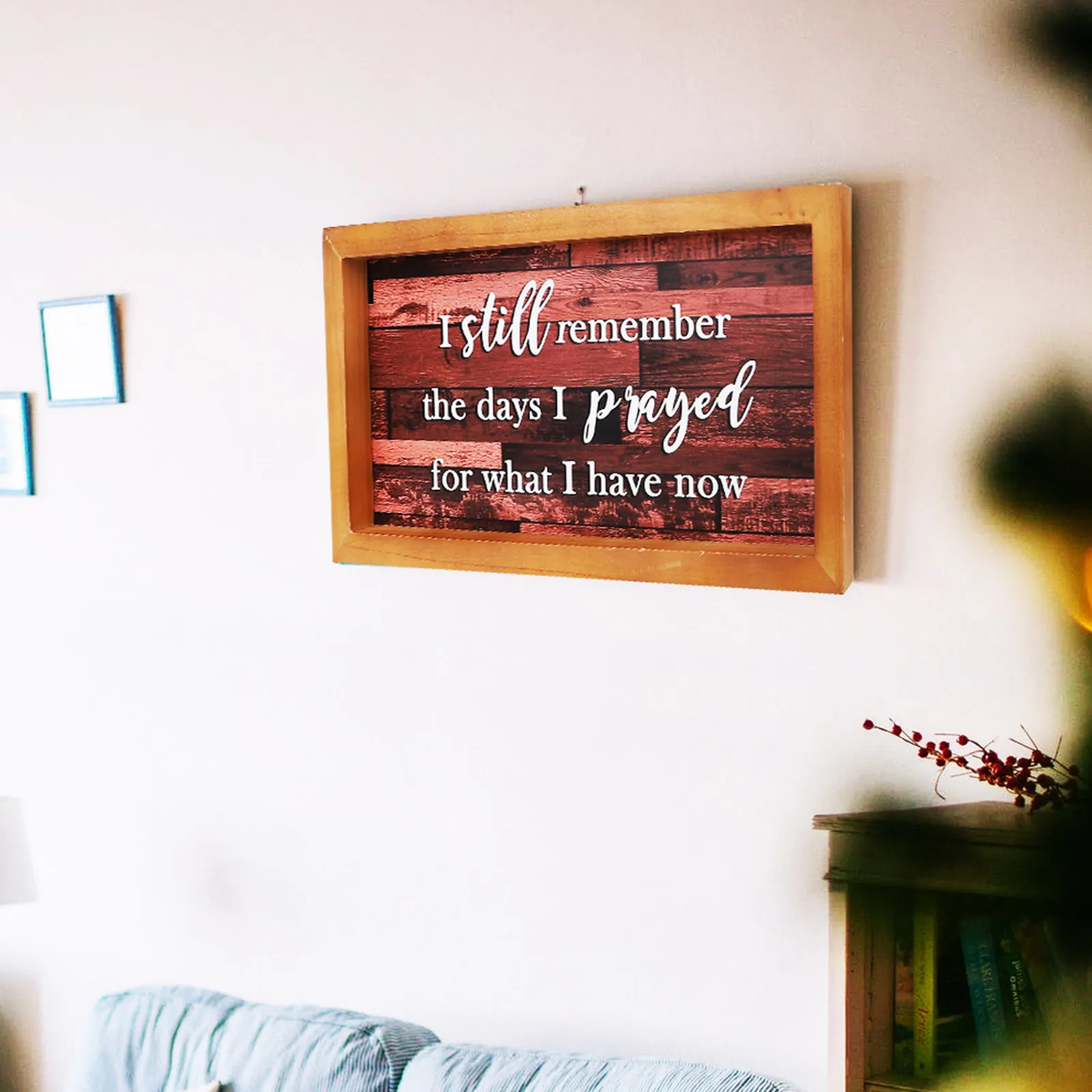 2Pcs Text Painting Wall Decor Wooden Decorative Hanging Signs Indoor Wall Art for Bedroom Living Room Hallway Staircase