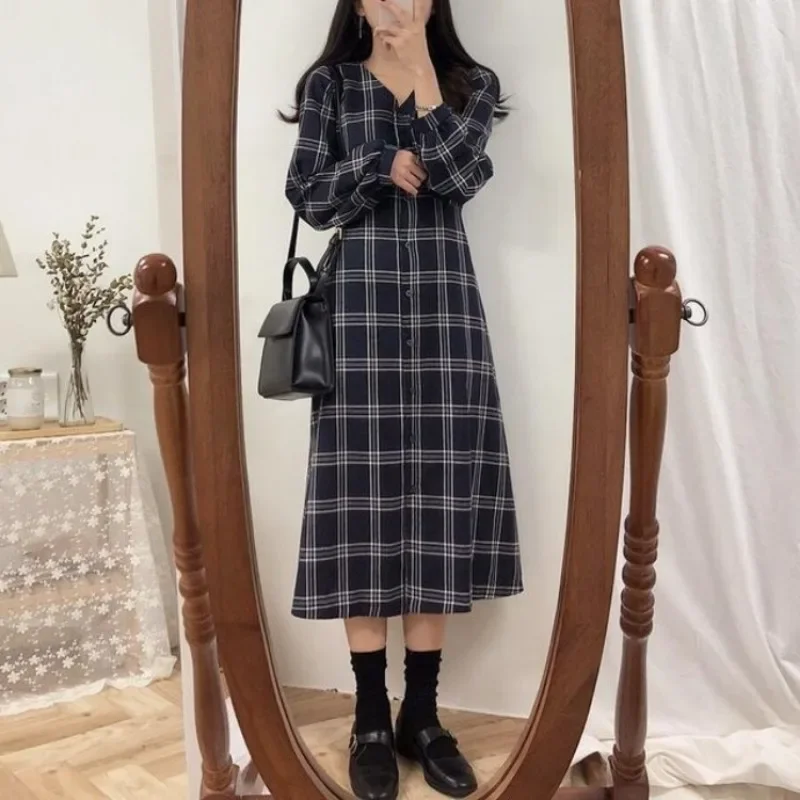 Vintage Plaid Dresses for Women Autumn Winter Full Spring 2025 Elegant Luxury Korean Fashion A Line G X Woman Long Sleeve Dress