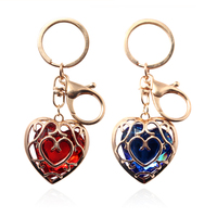 Zeldas Link Skyward Sword Red Heart Keychain Heart Containers Crystal Hearts Stones Pendant Keyring For Women Men Jewelry