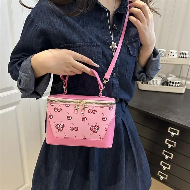 

New Cherry Print Small Square Bag PU Shoulder Bag Women's Fashion Trendy Crossbody Bag Girly Sweet Handbag High-end Commuter Bag