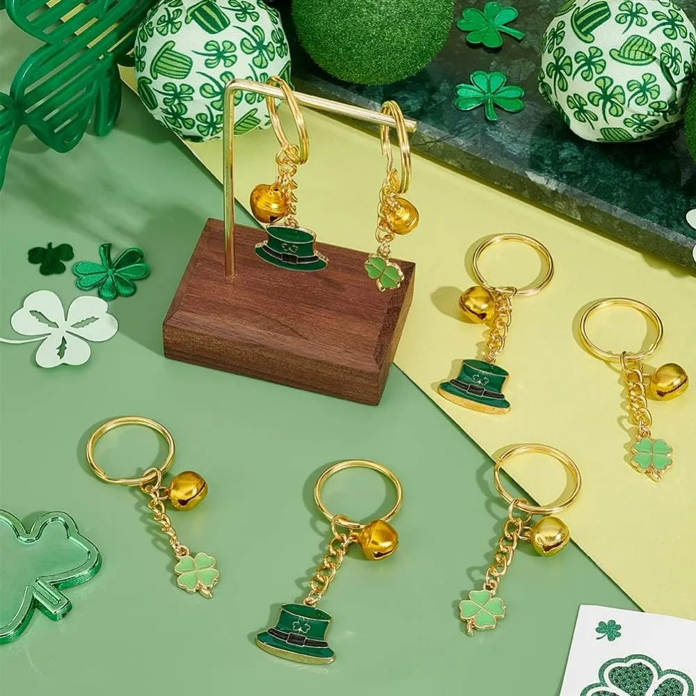 16pcs Four-leaf Clover Keychains Hat Shape Enamel Pendant Lucky Jewelry Key Rings Accessories with Bell for St. Patrick's Day