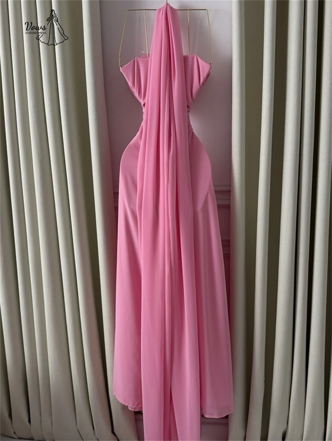 ชุดราตรีสั่งตัดพิเศษ ชุดเดรสหรูหรา ผ้าชีฟอง ชุดเดรสทรงเอ สำหรับ. ชุดเดรสงานแต่งงานผู้หญิง ผ้าริบบิ้นสีชมพู ชุดราตรีหรูหรา