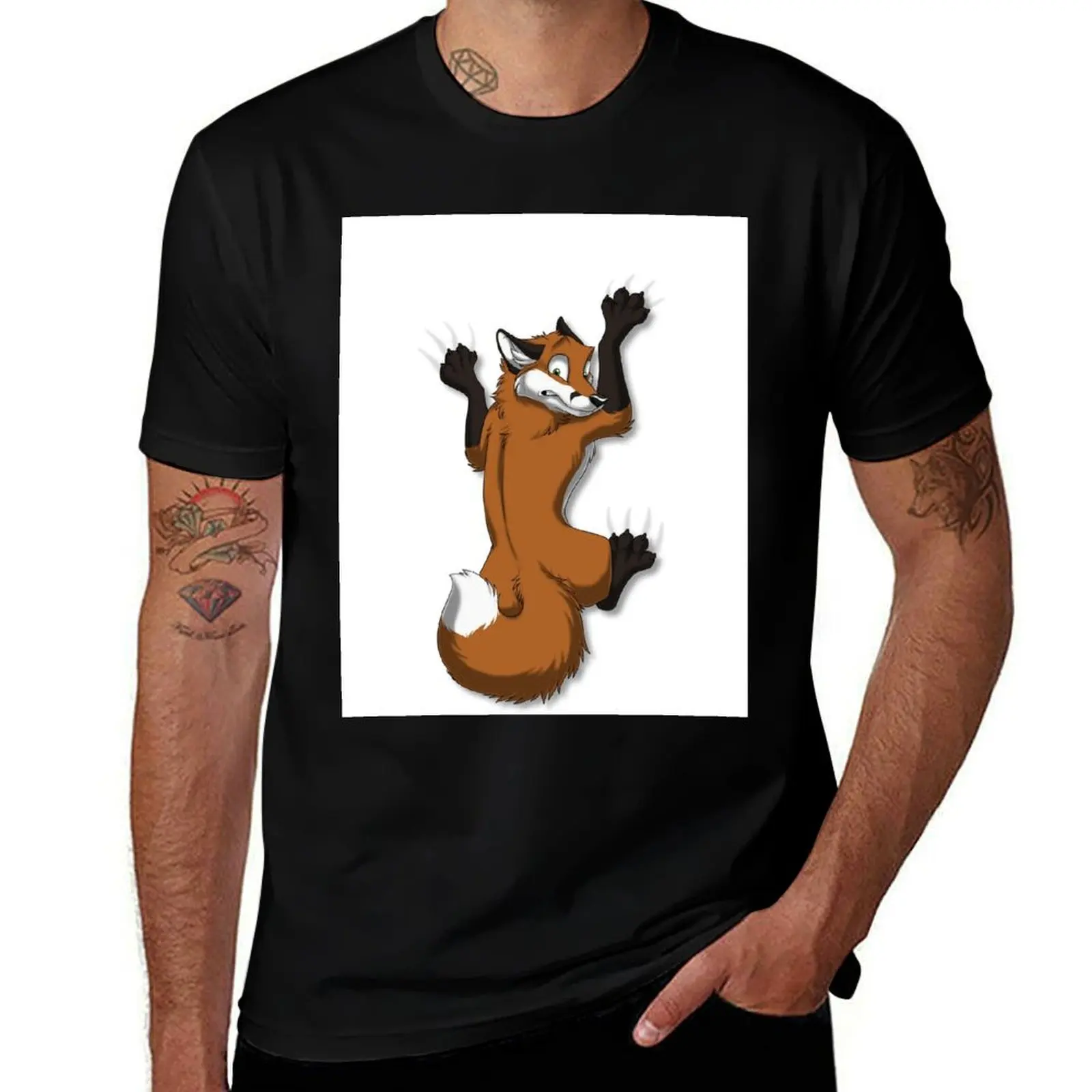 Clinging Red Fox T-Shirt Simple Line Art Print Tee T-Shirt