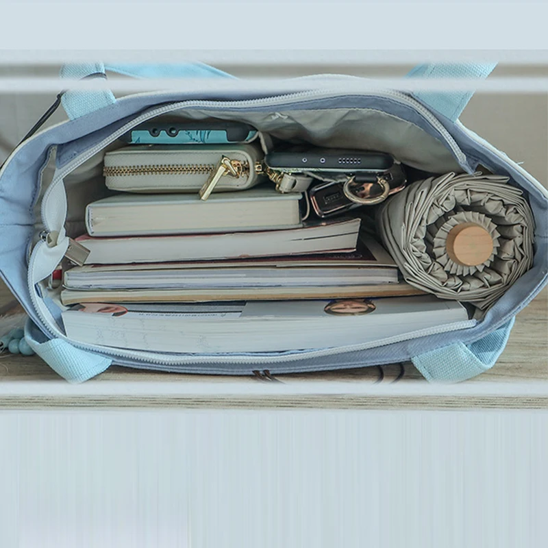 Bolso de mano bordado para mujer con patrón de flores y hierba, bolso de hombro de moda de estilo chino de lona Retro artístico
