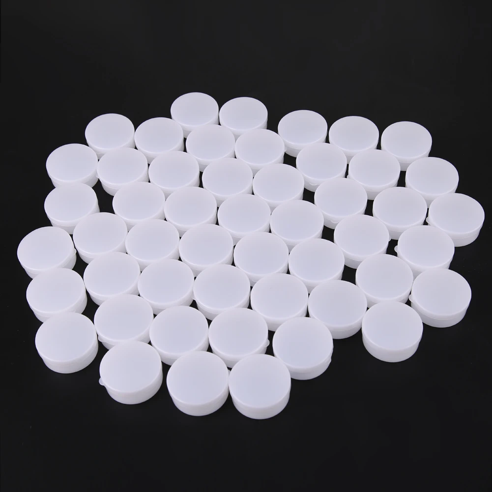 White Color Eyeshadow Refillable Bottles Round Shape Plastic Material 50Pcs Empty Container Suitable for Travel