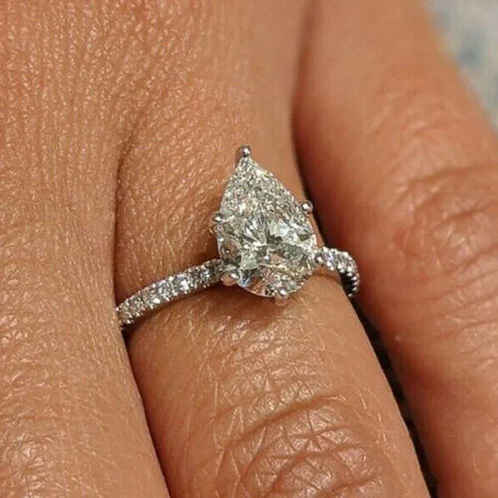 New Pear Shaped Zircon Sparkling Crystal Engagement Ring Women\'s High Quality Silver Plated Wedding  Eternal  Jewelry