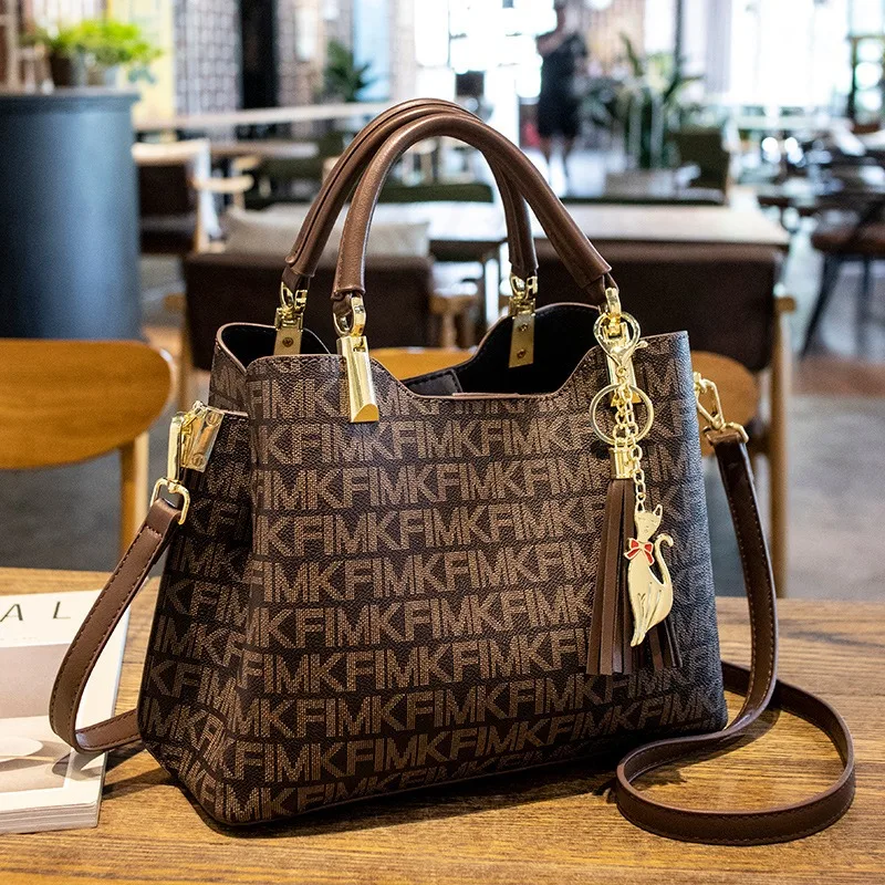 Light Luxury Women's Handbag 2026 Fashion Genuine Leather Tote Bag Versatile Lady Crossbody Shoulder Bag