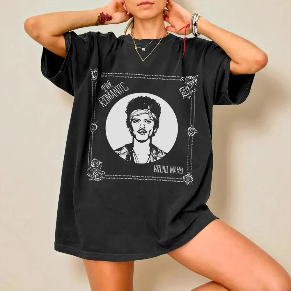 Romantic Vintage Music Portrait T Shirt, Retro Soul RnB Singer Graphic Tee, Classic Love Song Style Unisex Streetwear Top