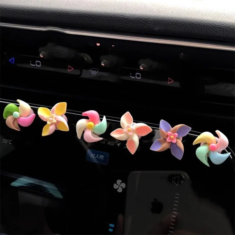 6PCS Car Interior Decorations Rotating Small Windmill Creative Decorations Small Ornaments Interior Centre Console Decorations