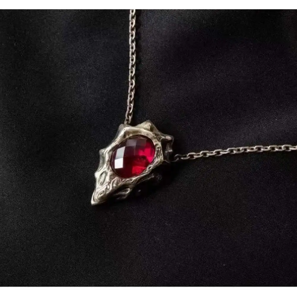 Game DMC 5 Dante Cosplay Necklace Costume Accessories Ruby Pendant Collarbone Chain Men Disguise Prop Halloween Carnival Party