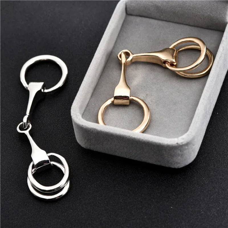 Fashion Scarves Buckle Women Brooches High-Grade Scarfs Buckles Stainless Steel Ring Scarf Clip Metal Brooch Pearl Crystal 2022