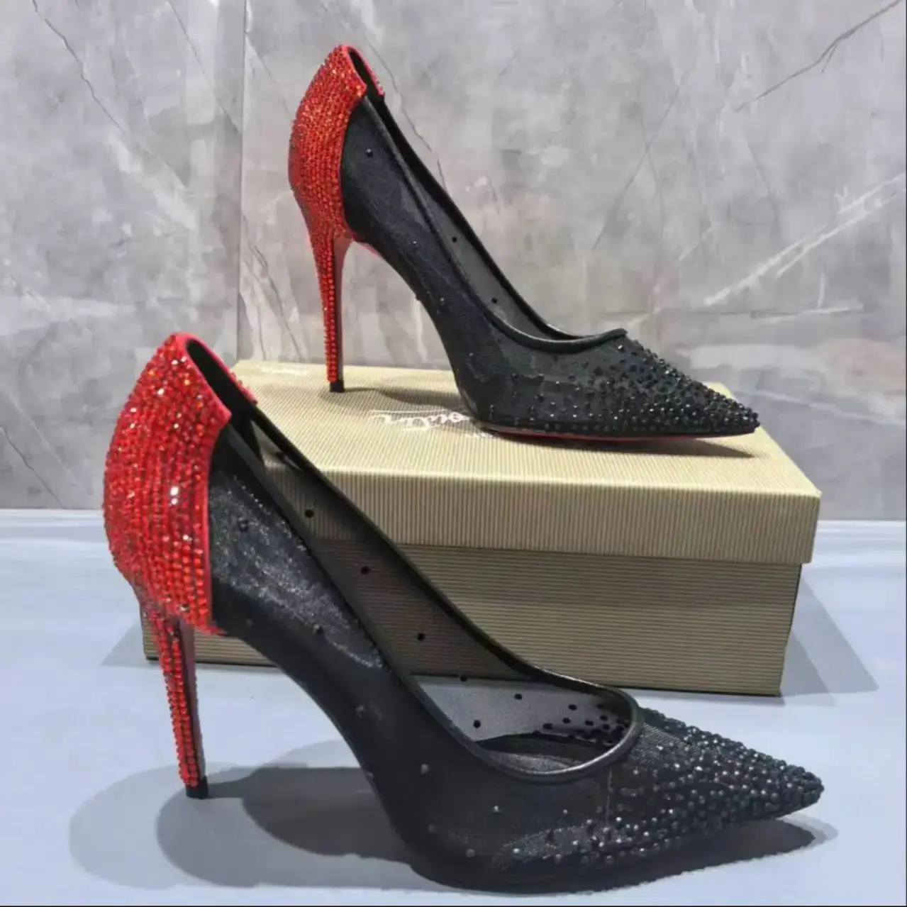 

Back Red Rhinestones Pointed Toe Party Wedding Shoes Female High Heels Summer Mature Black Mesh New Designer Style Women's Pumps