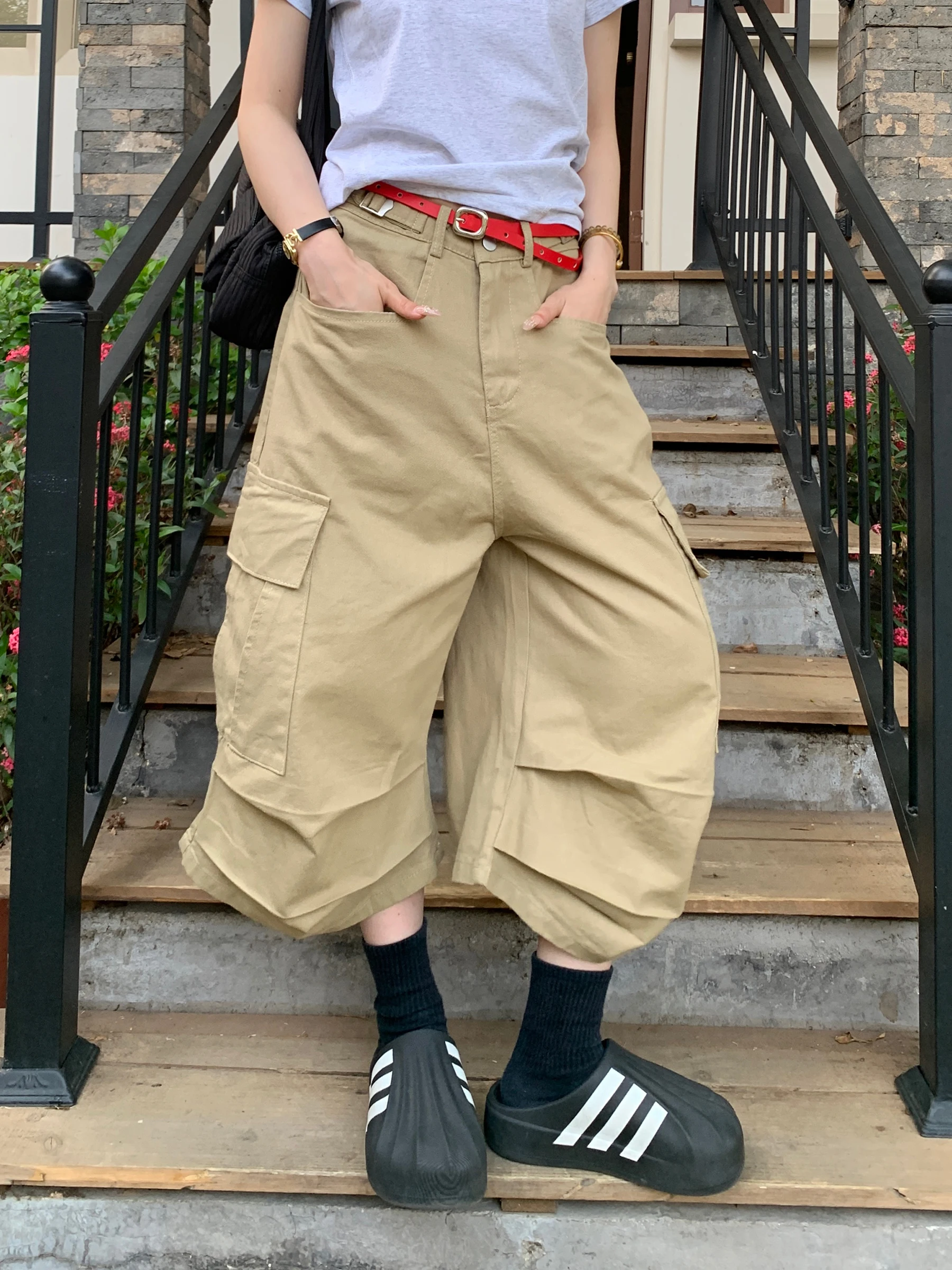 

American Style Vintage Multi-Pocket Workwear Seven-Quarter Shorts Women Loose Wide Leg Casual Pants Cotton Polyester Viscose