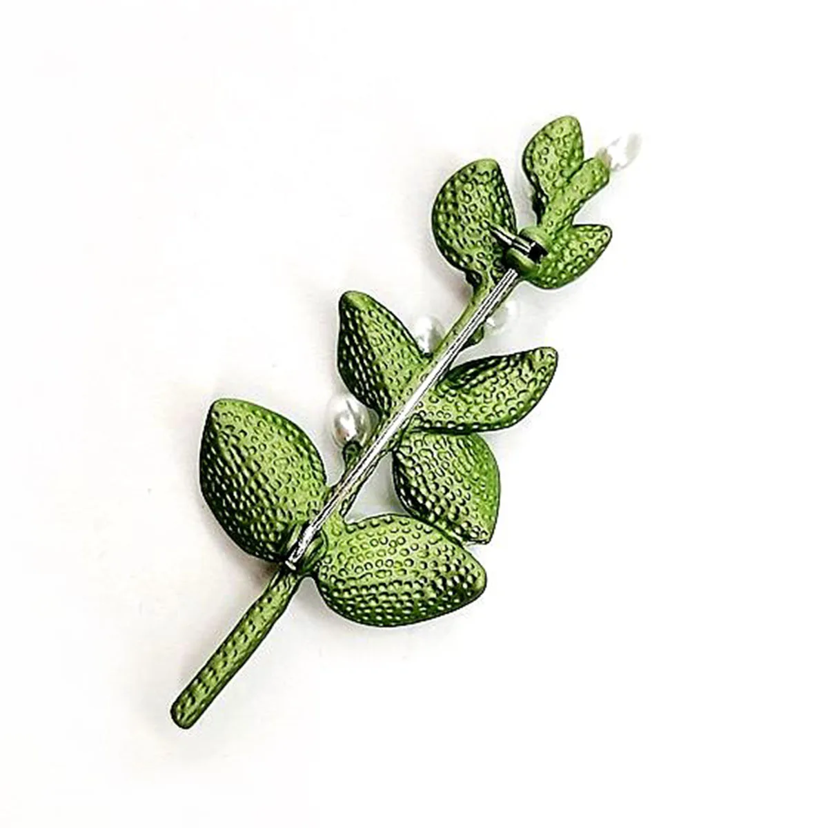 

Creative Eucalyptus Leaf Brooch Pearl Painted Beautiful Decorative Pin for Women Ladies Green Costume Accessory