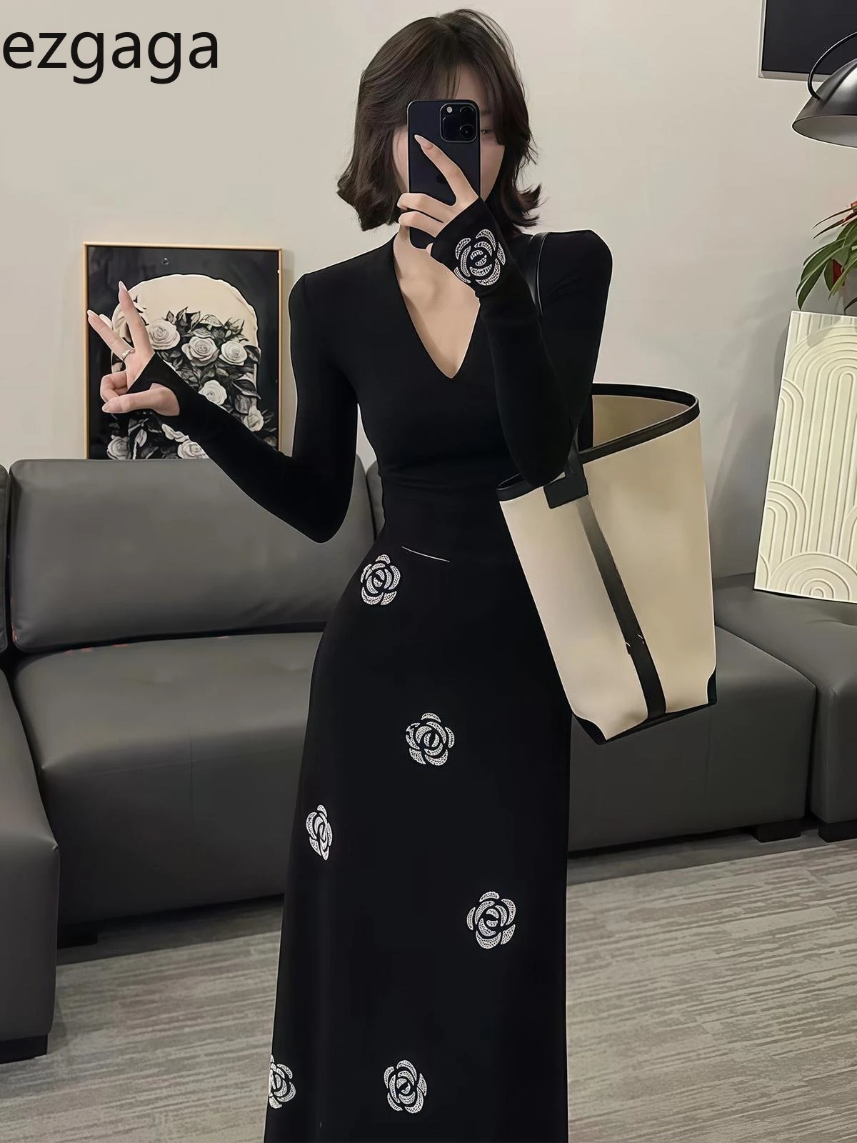 

Ezgaga Two Piece Sets Womenflowers Printed Elegant V Neck Long Sleeve T Shirts Sexy Crop Tops Long Skirt Ladies Fashion Suits