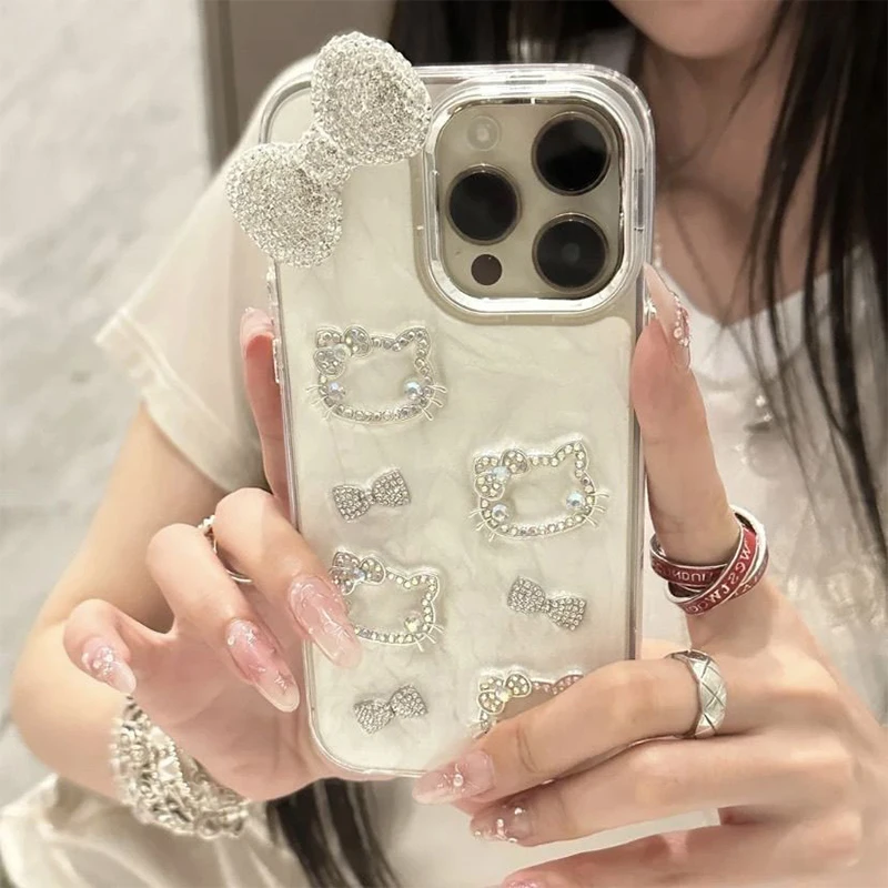 Light Luxury Sparkling Diamond Three-Dimensional Chain Hello Kitty Cat Apple 16 Phone Case Iphone 15/14 Plus/13Promax/12/11