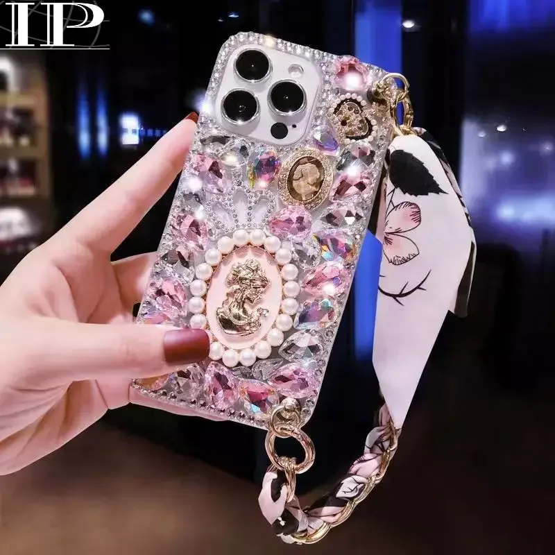 Luxury Diamond Phone Cases For Samsung Galaxy S24 Ultra S23Fe S24 Plus Cover 3D Queen Wrsit Lanyard Telefon Fundas