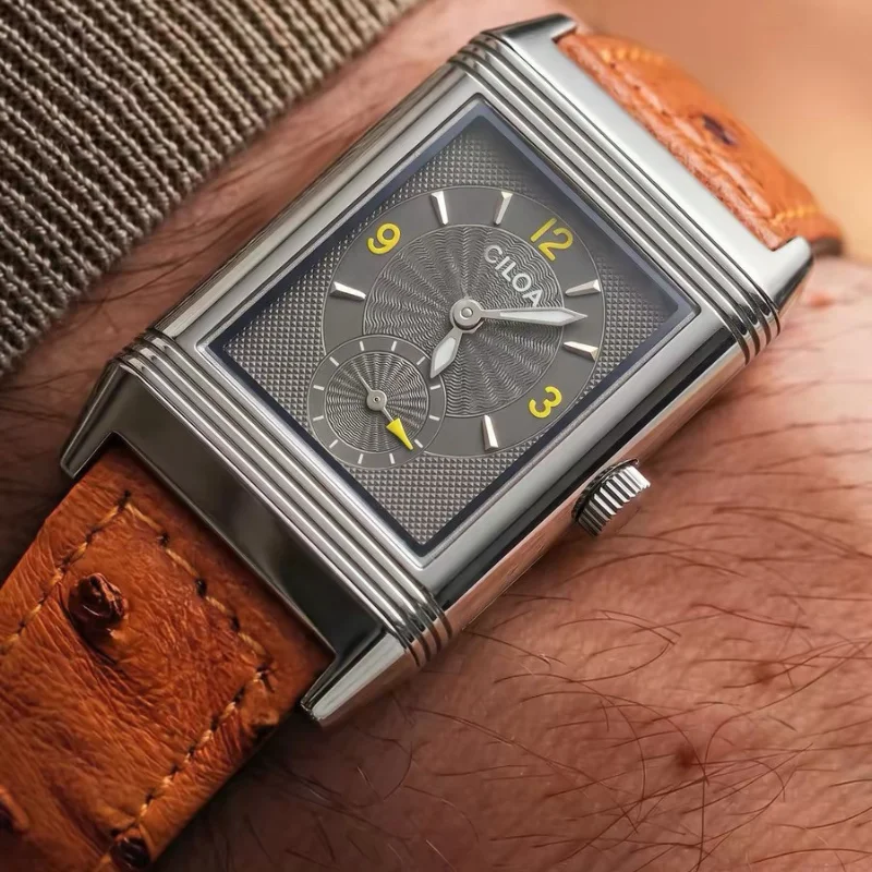 Vintage Square Quartz Watch for Men with Miyota Movement 34mm Diameter and 10mm Thickness Independent Second Hand 3ATM