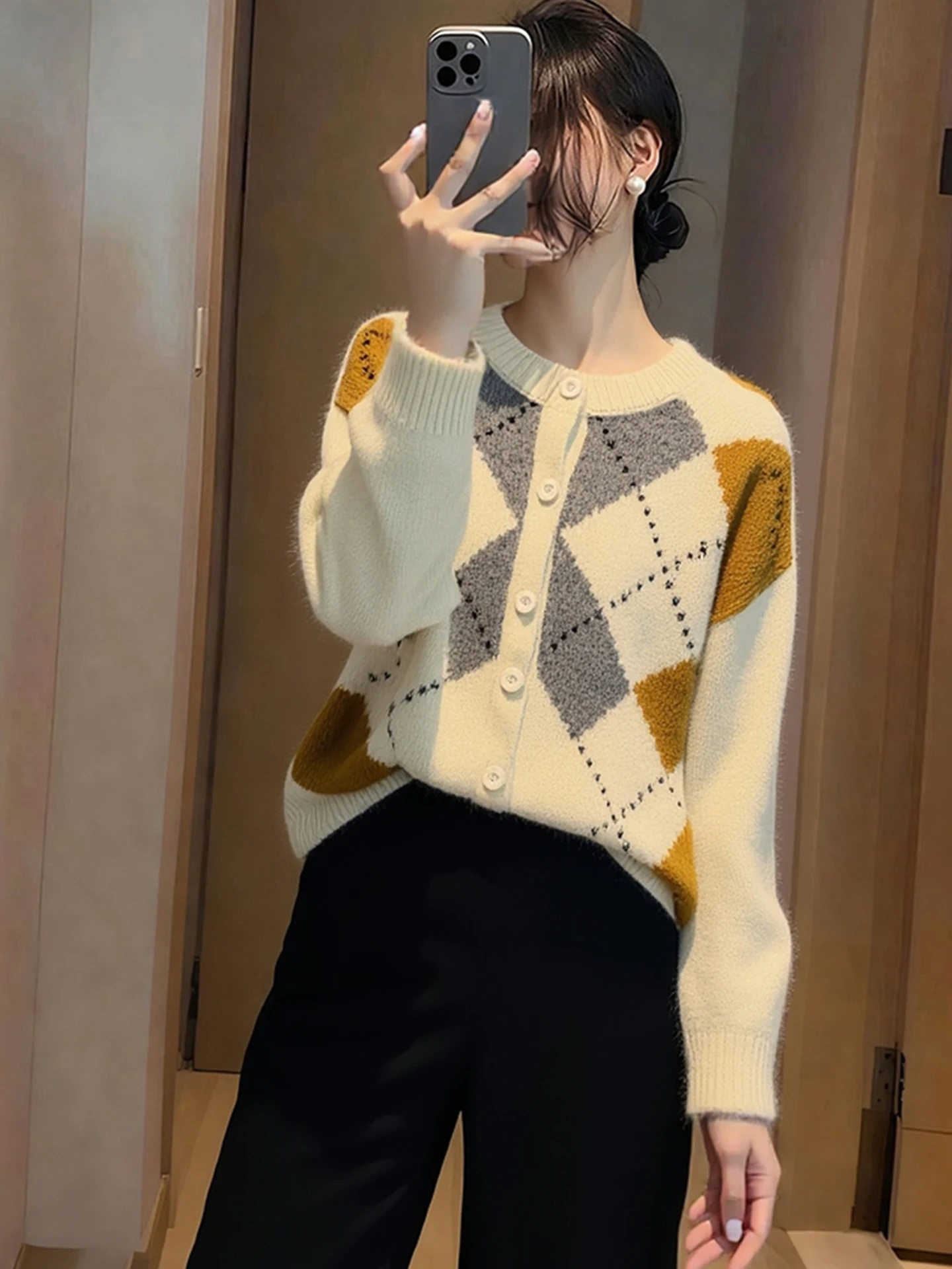 

Вязаный кардиган в стиле ретро с ромбовидным узором, женский длинный круглый свитер Ne, верхняя одежда, универсальный антивозрастной топ, зимняя мода