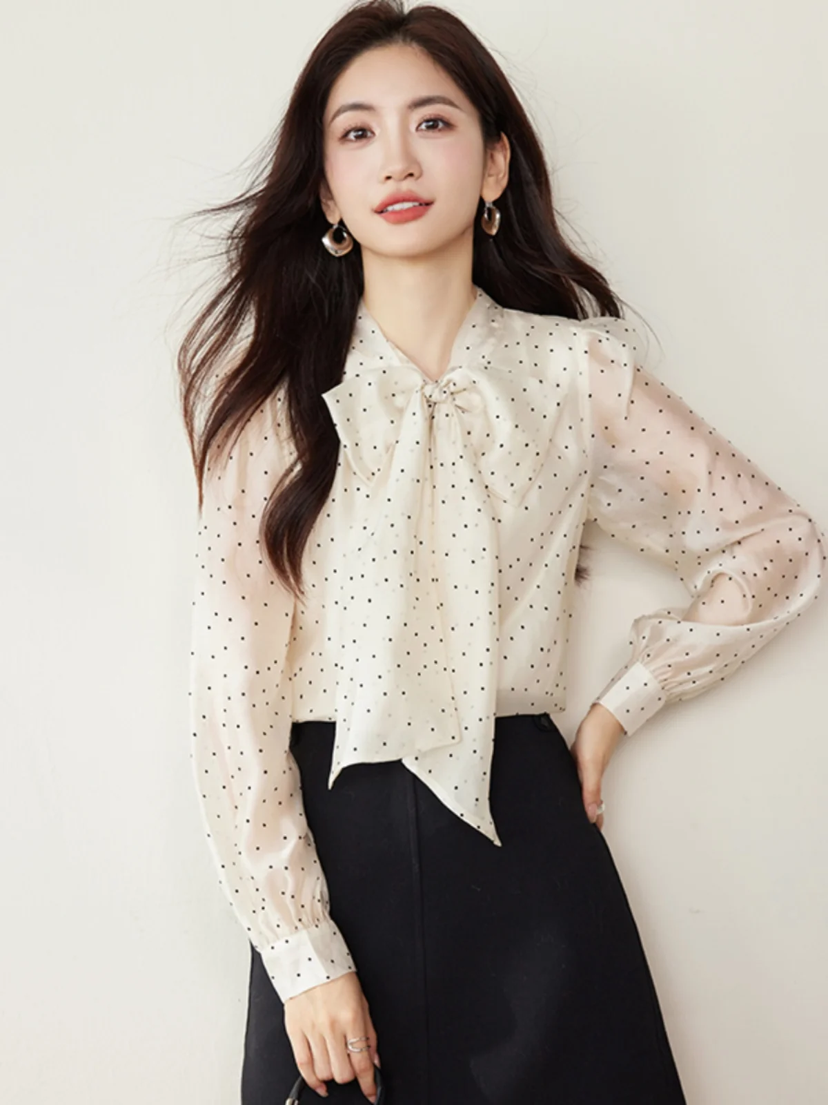 

Retro Polka Dot Sash Shirt Women's Spring Autumn Fashion Knot Chiffon Top Elegant Versatile Long Sleeve Lace Blouse