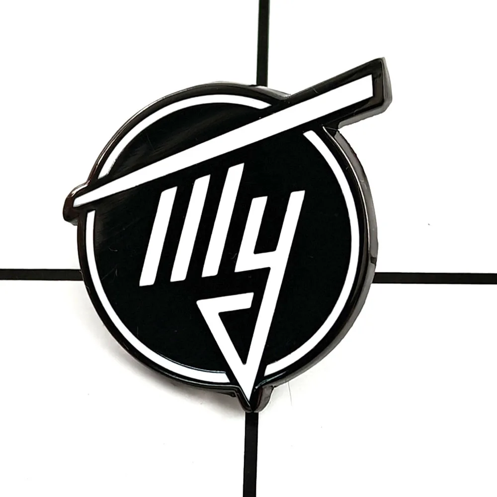 Soviet Union Tupolev Logo Brooch Aviation Industry Metal Badge Retro Black White Lapel Pin Aviation Enthusiasts Collect Pin Gift