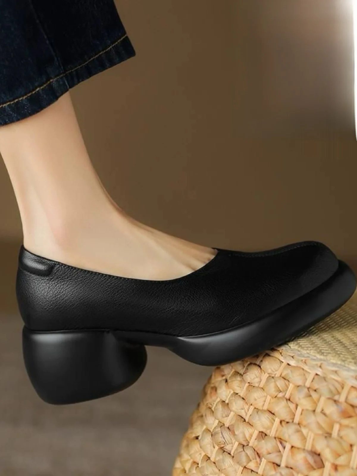 Tagkita Women's Lightweight Sheepskin Slip-On Flats Spring 2024 Chunky Casual round Toe mid Heel Fashionable Leather Shoes