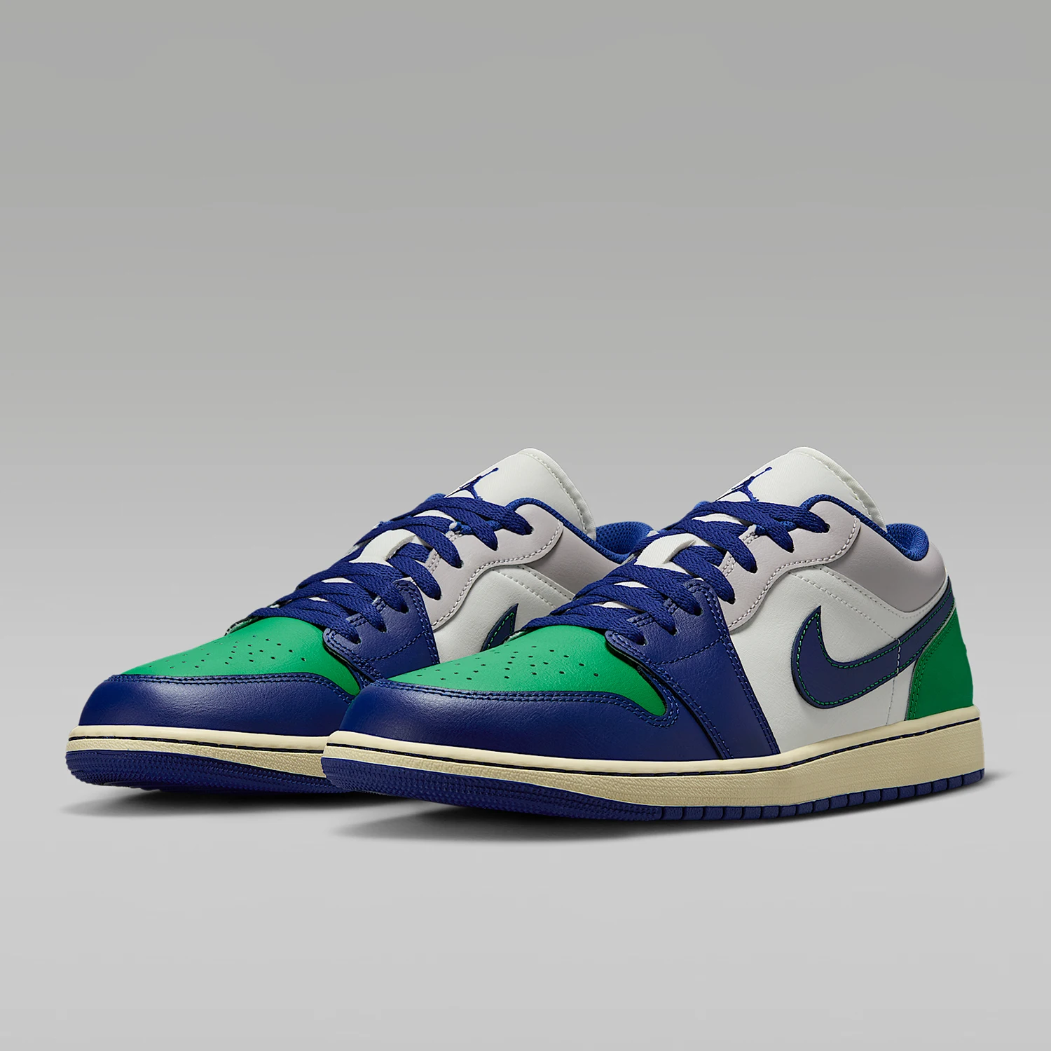Nike Authentic JORDAN Men's Classic Cushioned Low-Top Wear-Resistant Basketball Shoes 553558-147