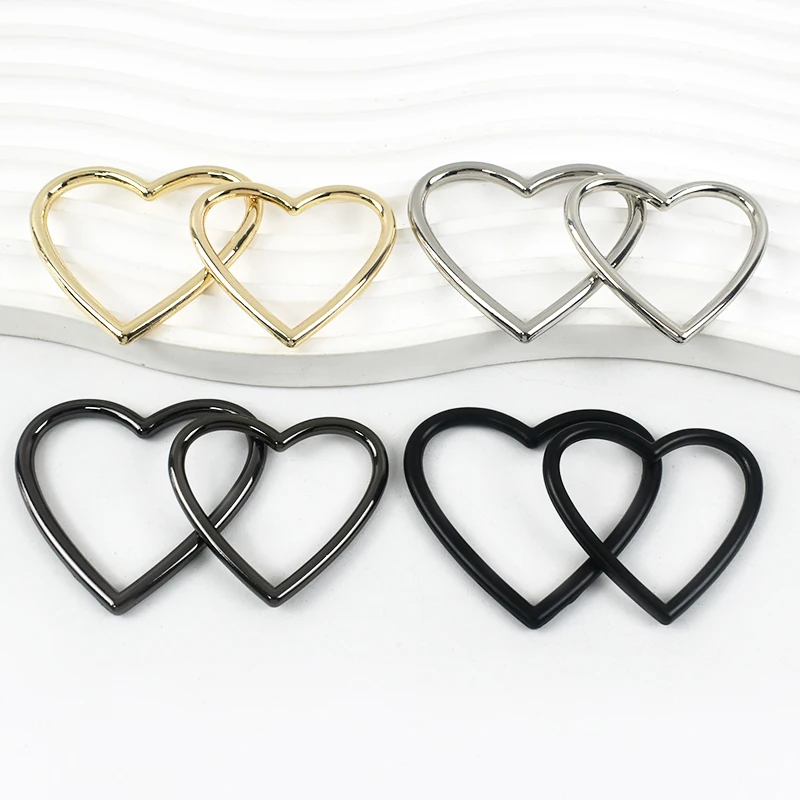 10/20 Stück 20-40mm Herz-Karabinerringe Haken Taschen-O-Ring Anhänger Dekoration Metallschnallen Gurtbandverbindung Gürtelschnalle Hardware