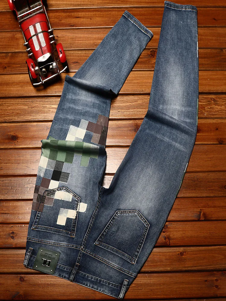 Jeans masculino estampado em mosaico, calça jeans fina, justa e de perna pequena, com design elegante e elástico, casual e bonito, verão