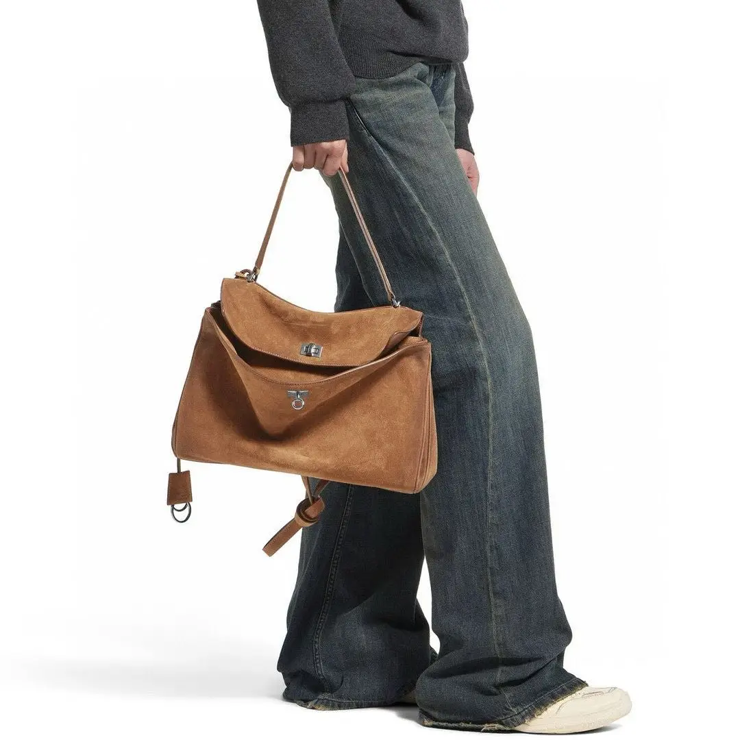 

Осень-зима 2022, новая замшевая большая сумка в стиле ретро, портативная сумка на плечо, женская большая вместительная сумка