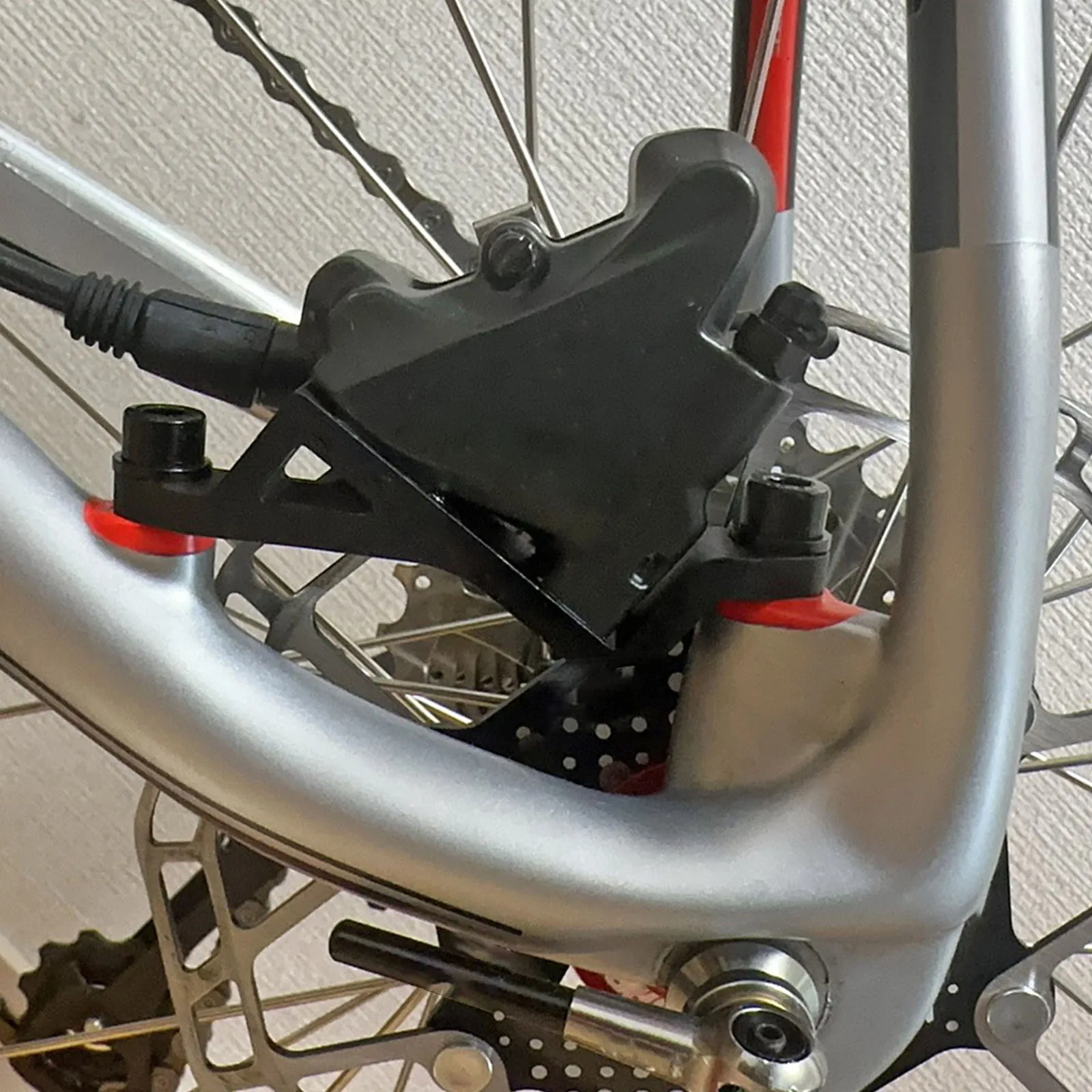 Post Mount To Flat Mount Brake Adapter Bicycle Brake Adapter 140mm / 160mm PM To FM Disc Brake Bracket Converter - view 3