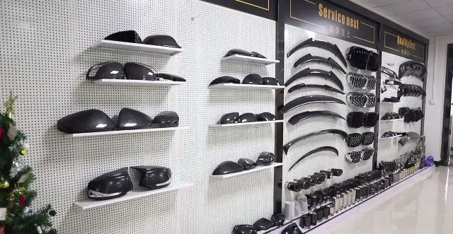 G87 M2 Dry Carbon Fiber SQ-C Style Grille for M2 G87 2023+  Front Center Grill Replacement Car Front Bumper Grills