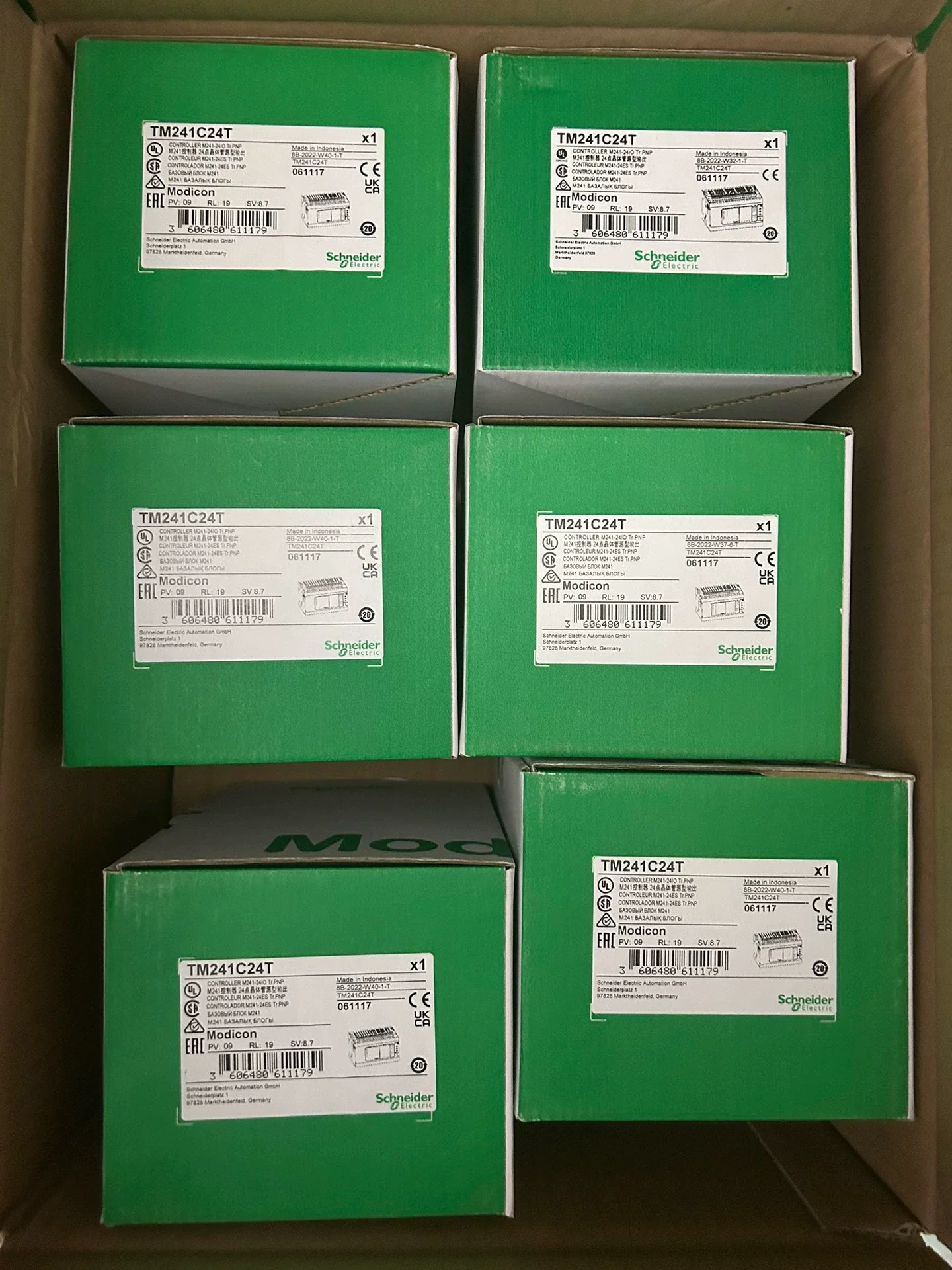 M241 وحدة تحكم منطقية قابلة للبرمجةTM251MESE TM251MESC TM241CEC24R TM241CEC24T TM241CEC24U TM241CE40R TM241CE40T TM241CE40U