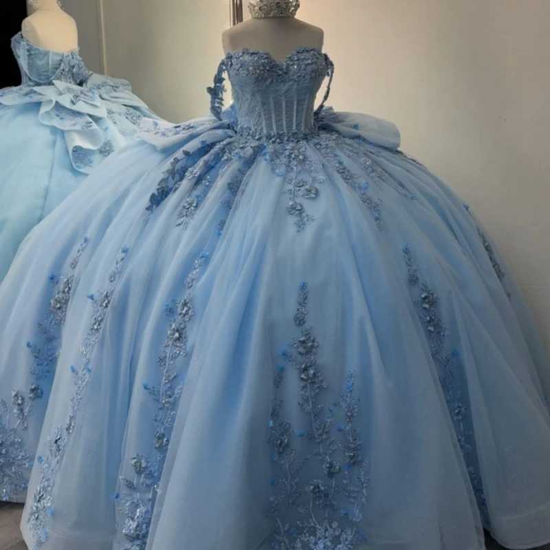

Небесно-голубое блестящее платье Quinceanera с открытыми плечами и аппликацией из кружева и бусин с бантом, тюлевое бальное платье Vestidos De 15 Anos Sweet 16 Dress