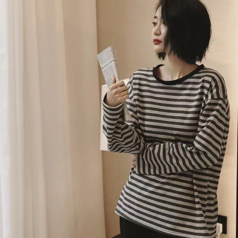 New Ladies Spring And Autumn Pajamas Two Sets Of Long-Sleeved Long Pants Loose Version Comfortable Leisure Striped Homewear Suit