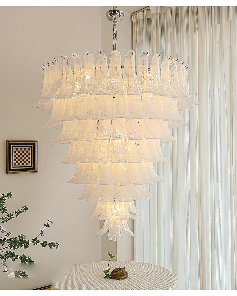 Art 4-6 Layer Snowwhite Glass Series E14 LED Dimmable