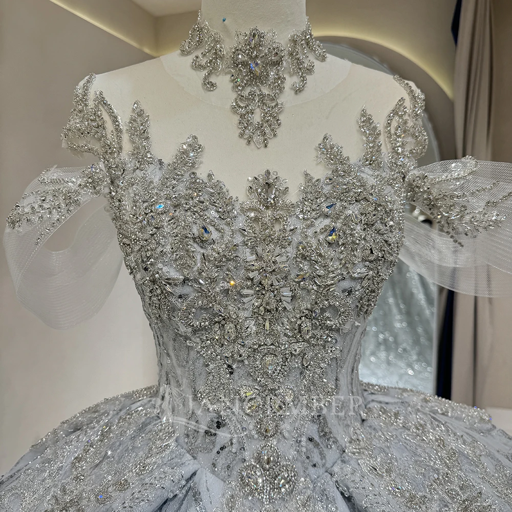 ゴージャスなストラップレスレースビーズウェディングドレスボールガウンカスタマイズされたオーガンザコートトレインセクシーなオフショルダーブライダルドレス