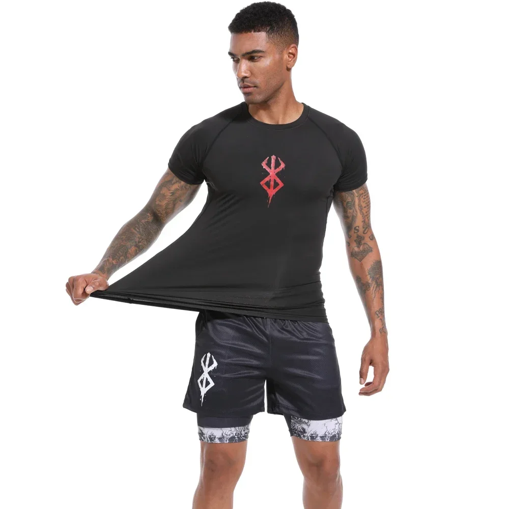 Anime Berserk Kompressionsset Fitnessanzug für Herren, schnell trocknendes Kompressionsshirt + Fitnessstudio-Shorts, Lauftraining, Sommersportbekleidung