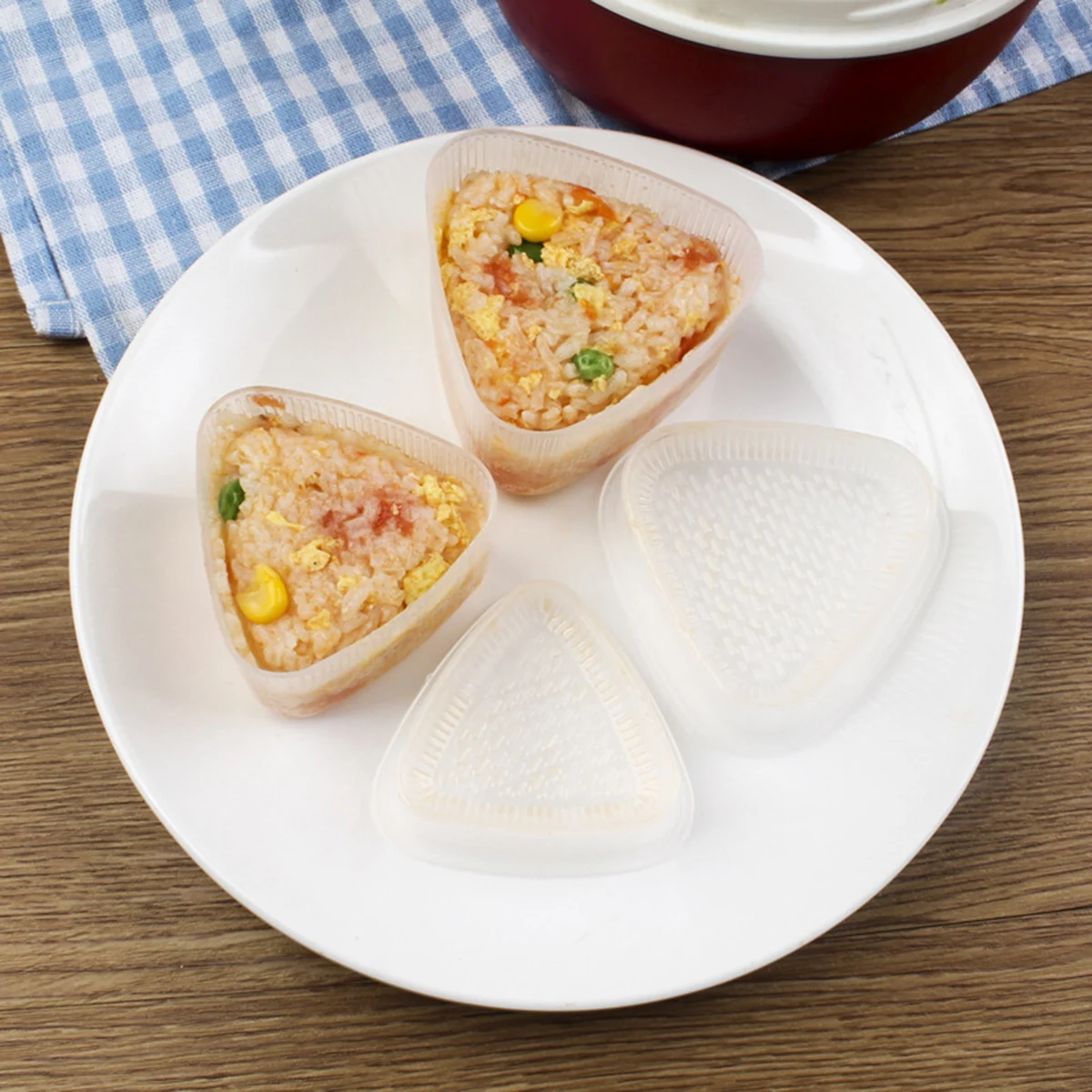 

6Pcs Triangle Sushi Mold Set Durable Rice Ball Maker Creative Kit Sushi Making Tool for Kitchen Gift