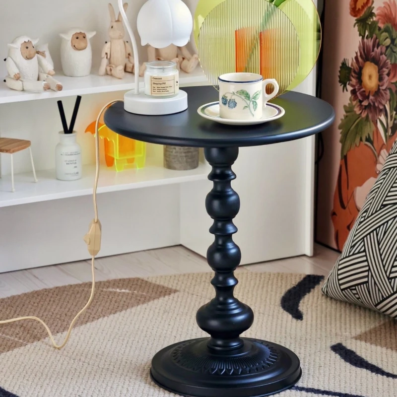 Nordic Wrought Iron Retro Side Table Perfect for Living Room Sofa Coffee Table or Small Apartment Balcony