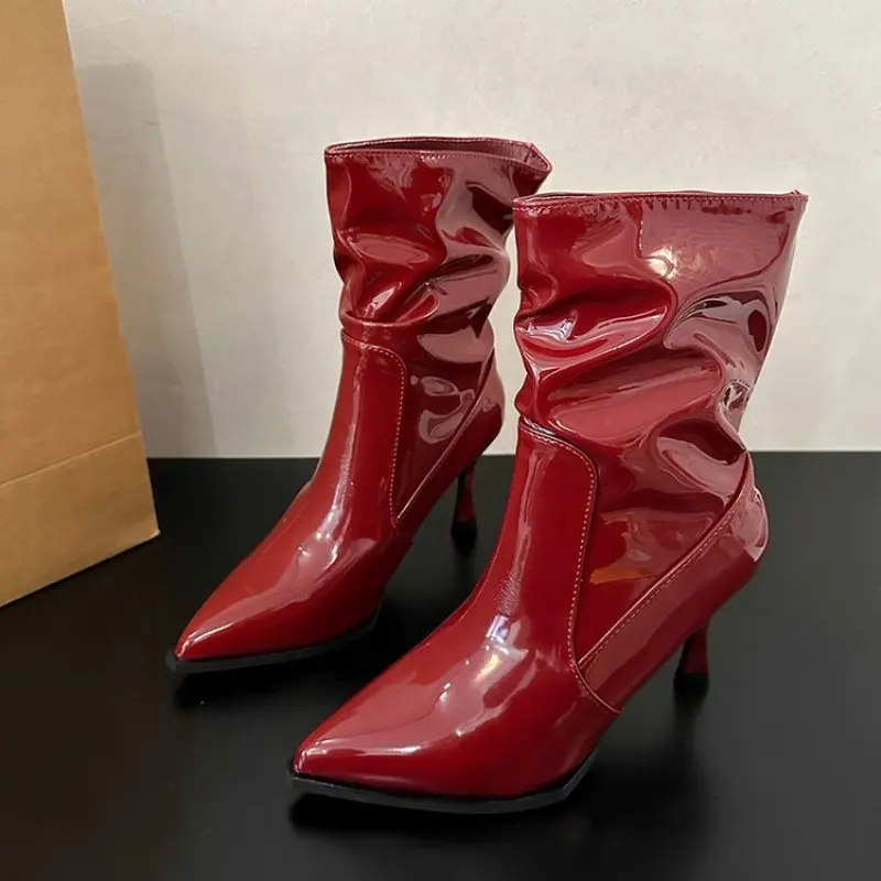 

2024 Women Gloss Patent Leather Boots Winter Fashion Trendy Pleated Boots Woman Pointy Toe Spike Heels Shoes 35-39