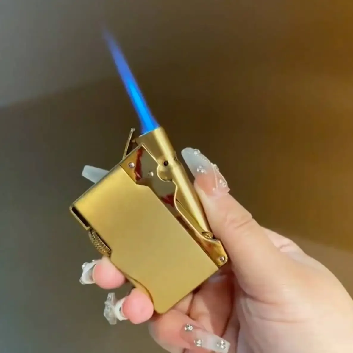 

Metal windproof lighter Turbo Butane torch Portable Outdoor Outdoor Lighter BBQ Lighter Accessories Men's Gift