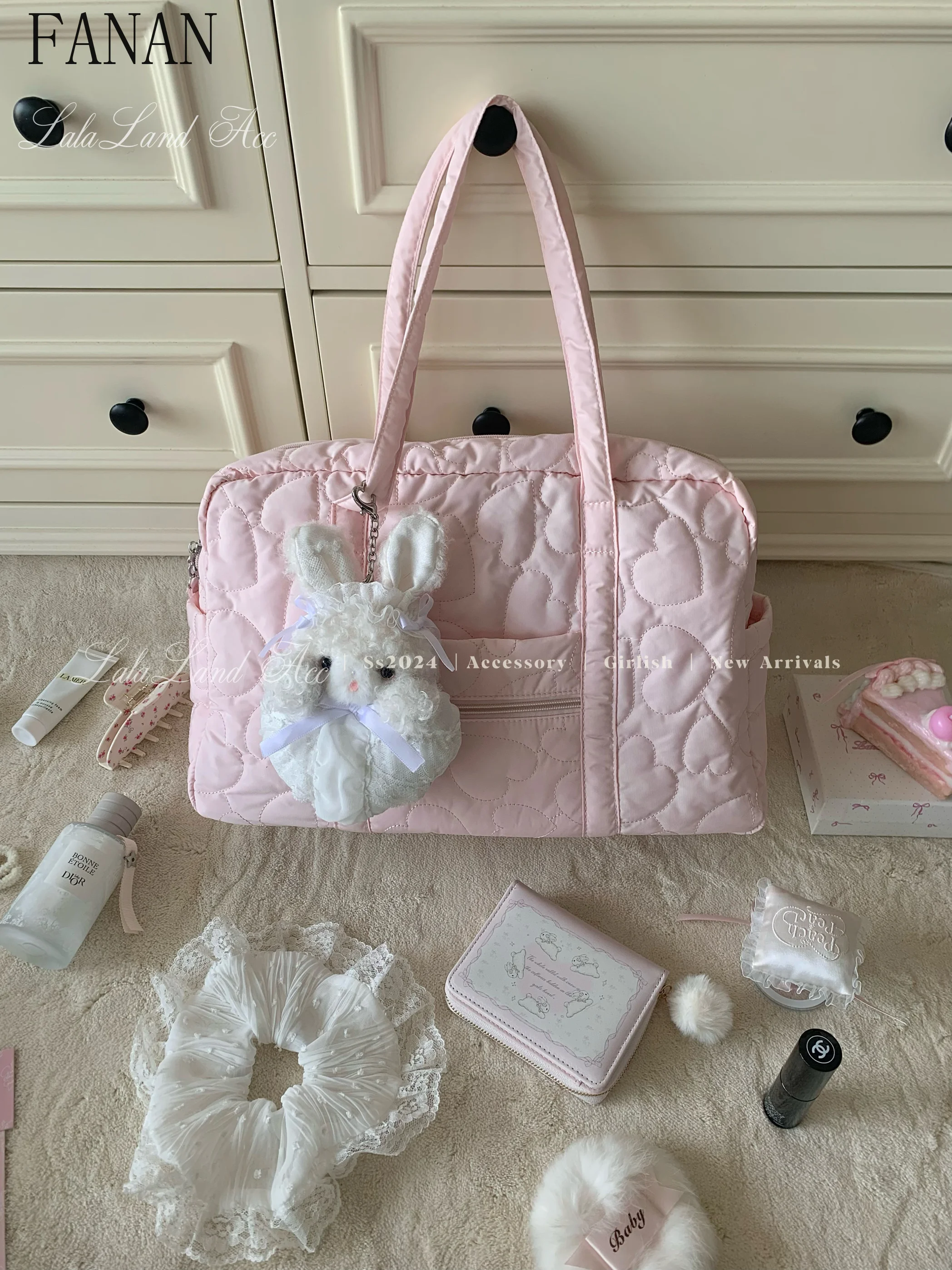 

2025 New Fashion Travel Bag Female Sweet Cute Solid Color Japanese Style Shoulder Bags Love Large Capacity Bags for Women