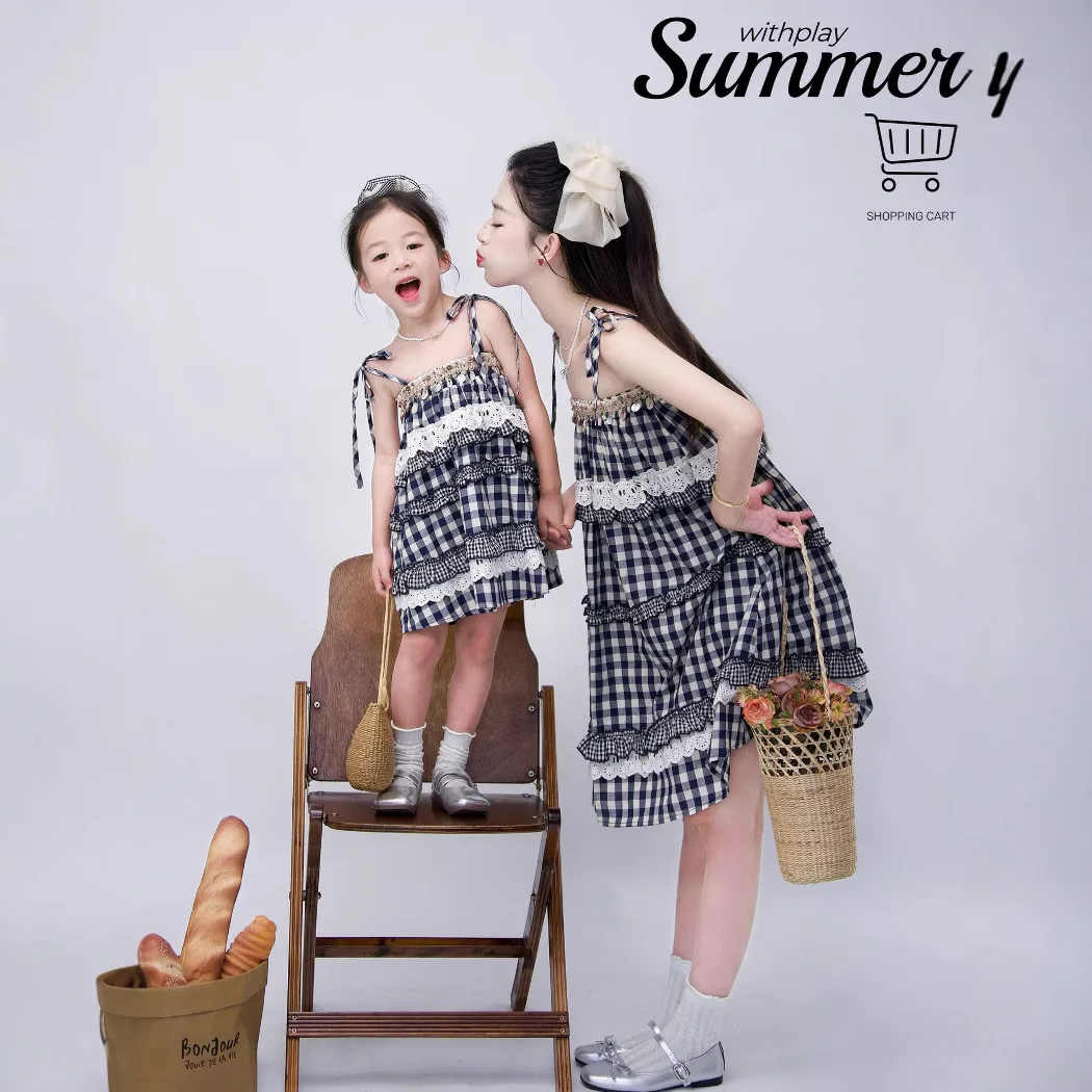 

Sweet Plaid Matching Dresses for Mother and Daughter Vacation Princess Strap Dress Mummy and Me Summer Holiday Outfits Clothes
