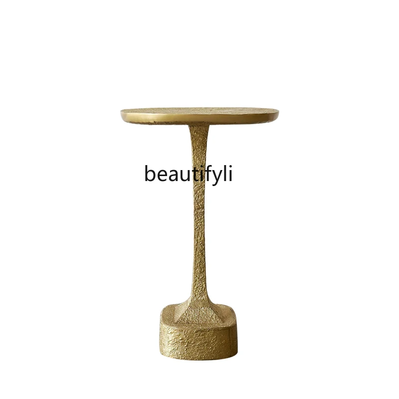 

Modern Light Luxury Creative Design Brass Nail Side Table Bedside Supporter Corner Table Living Room Sofa