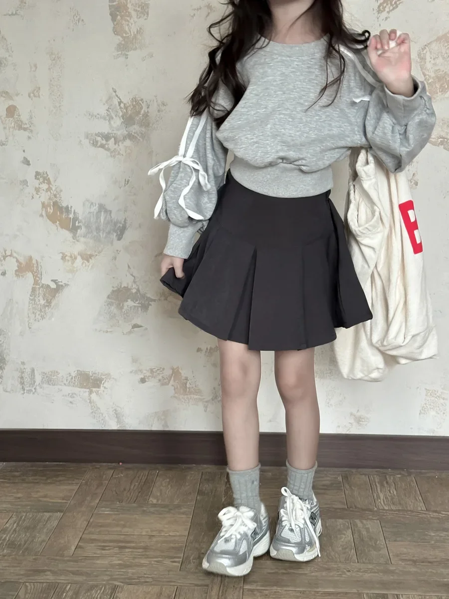 Skirt Girl Autumn New Korean High Waist Short Skirt Baby Academic Pleated Simple 2024 Fashion Pleated Solid Childrens Clothing