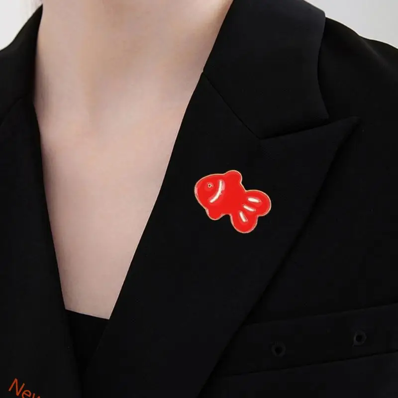 السمك دبوس سبيكة الفضة الذهب هدية المجوهرات للارتداء اليومية ملحقات الملابس