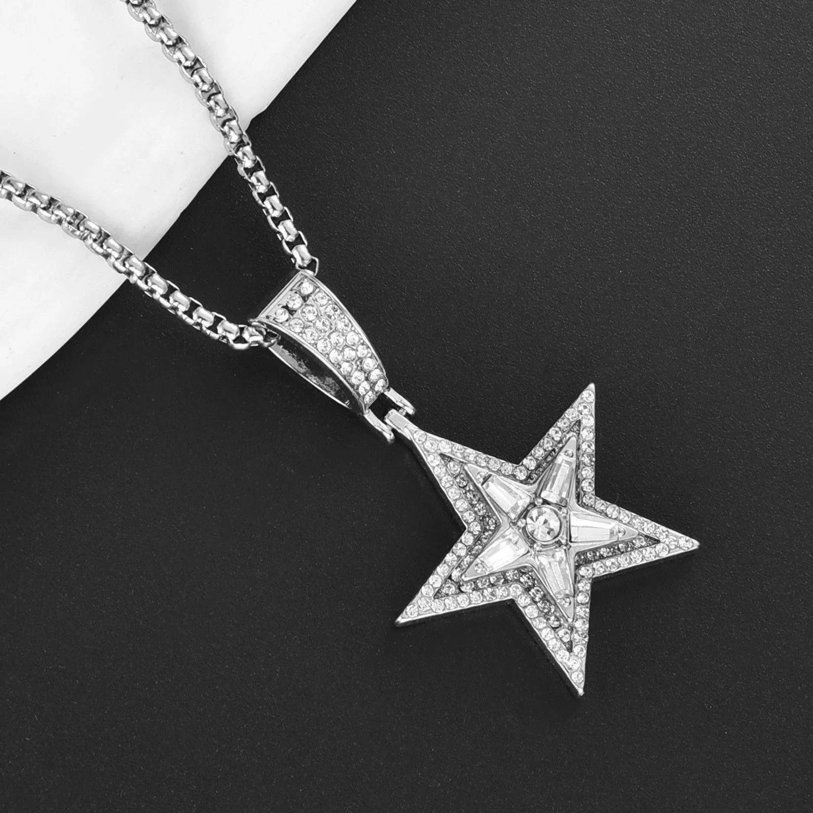 ROXI | Five-pointed Star Necklace for Men. Stainless Steel. with Diamond.Rotatable. Street Fashion. Boy Party Gifts.New.Silver