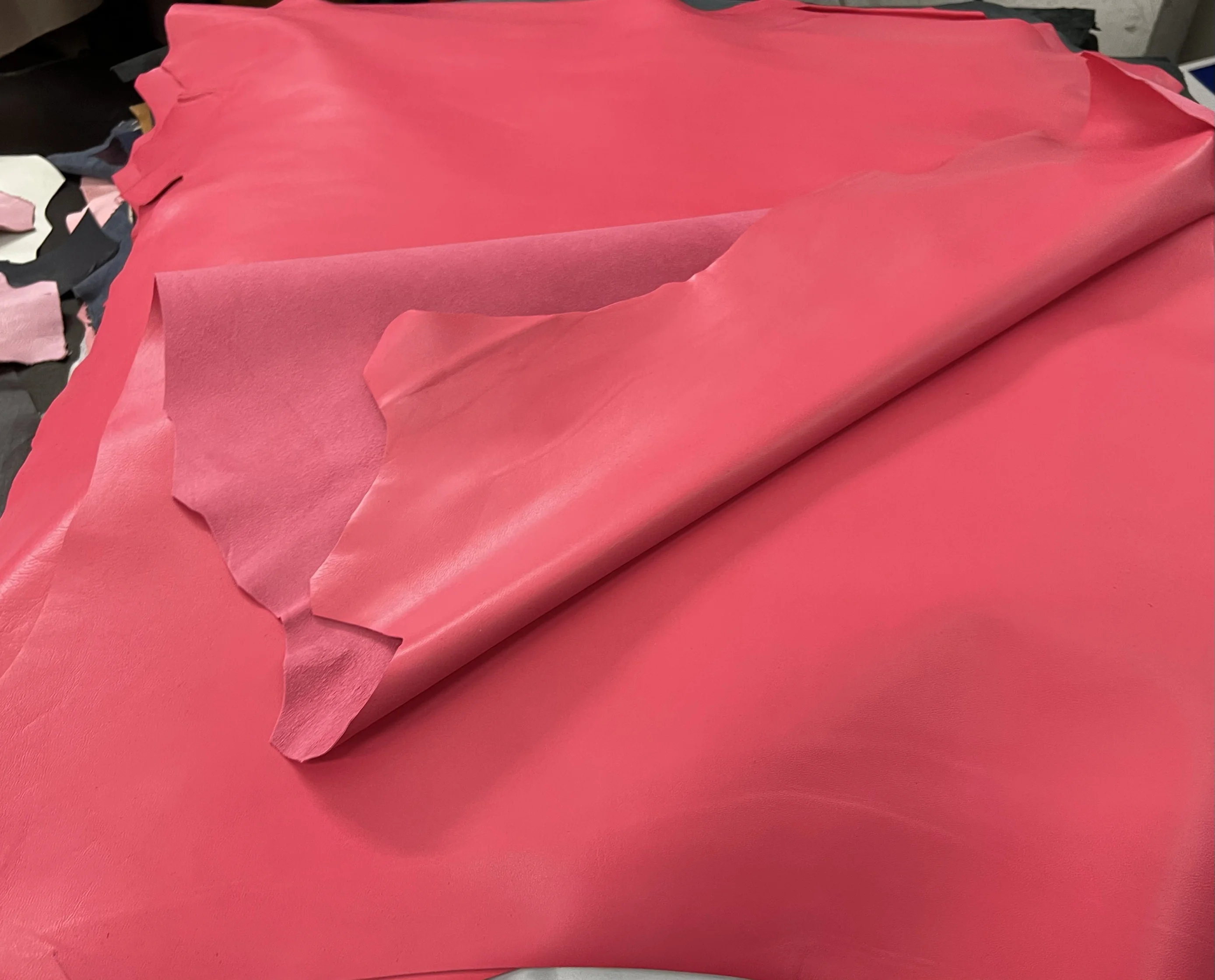 Fine Leather Sheepskin Sheet, Italy Pink, 0.8mm, 4-6ft