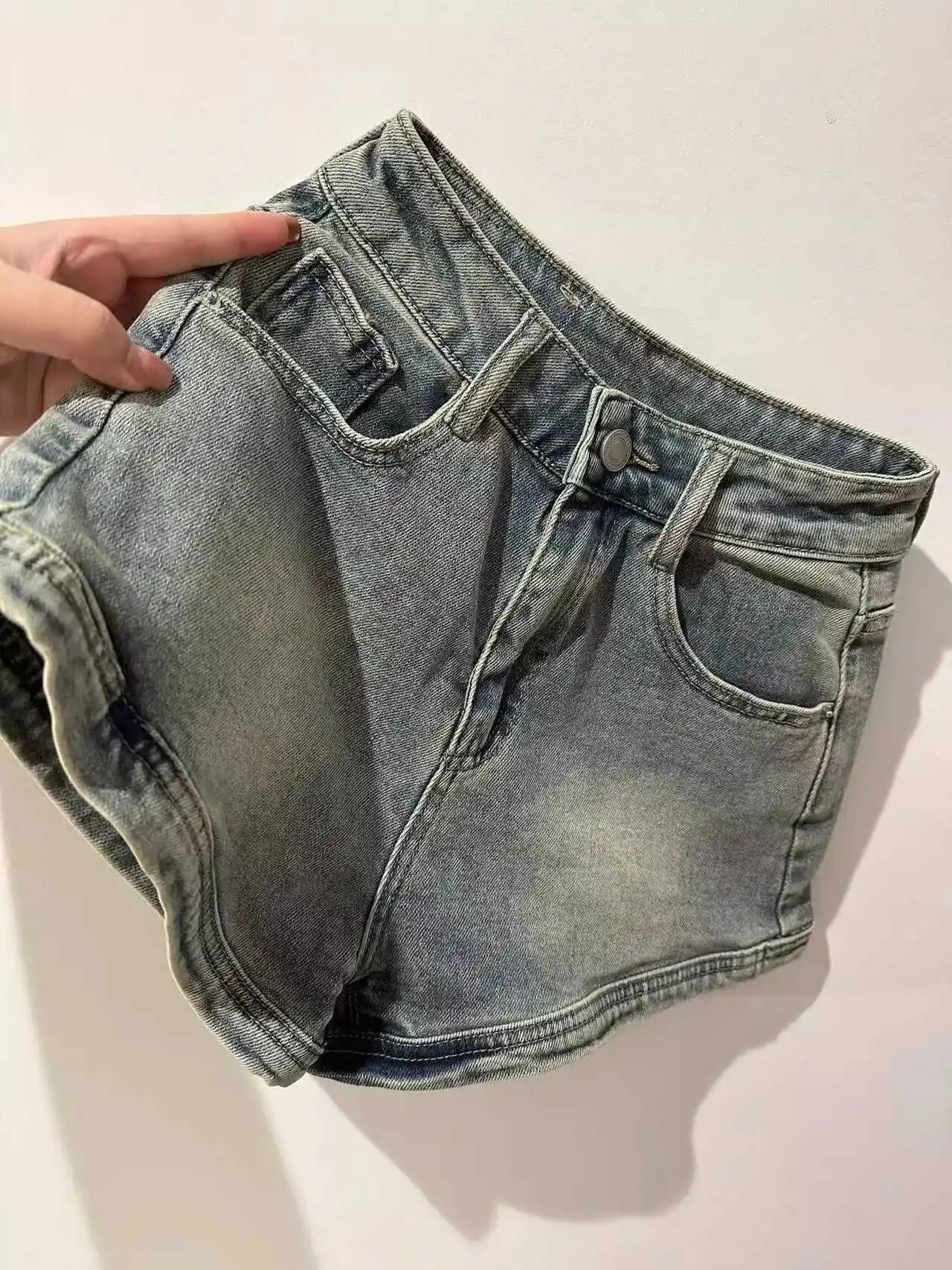 

High Waist Slim Fit Denim orts Women's Summer 2024 Trendy Wide Leg Straight A-Line Hot Pants Cotton Stretch Denim orts